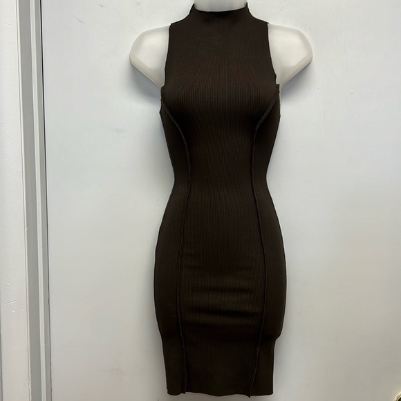 NWT Naked Wardrobe Mock Neck Sleeveless Dress Size Medium - Picture 1 of 10